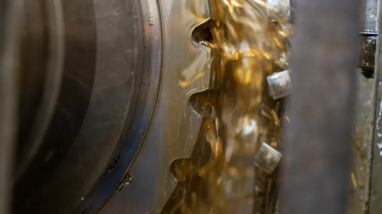 Understanding Low-Temperature Grease and Its Key Applications